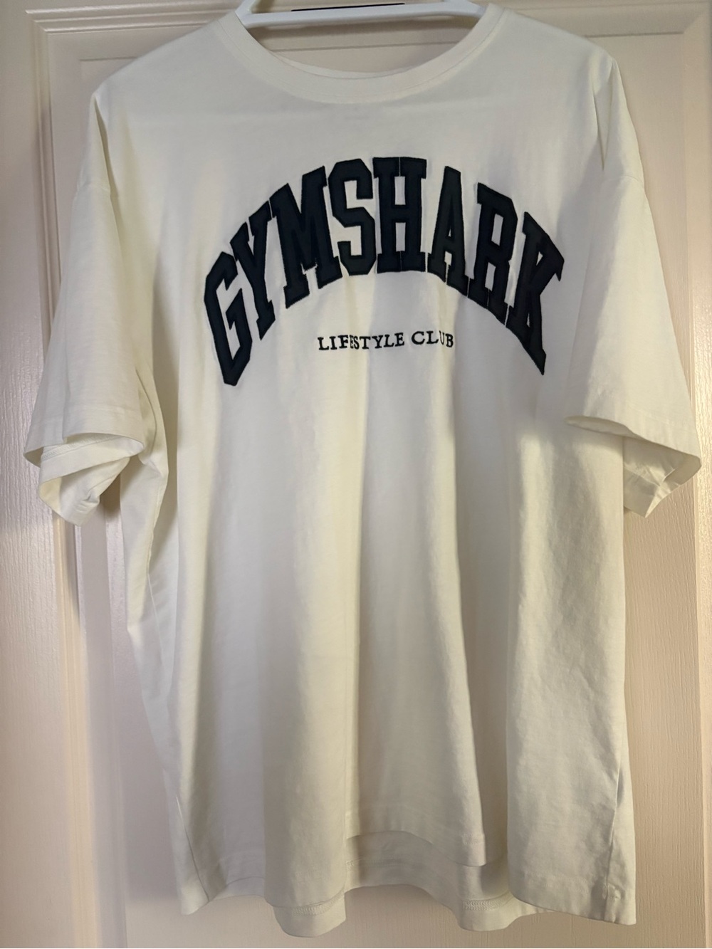 Gymshark Cream Crewneck Tee with Navy Logo - Picture 3 of 4